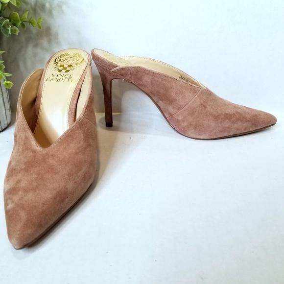 Vince Camuto Shoes - Vince Camuto NEW VP-Ammerley Blush Suede Heels 6